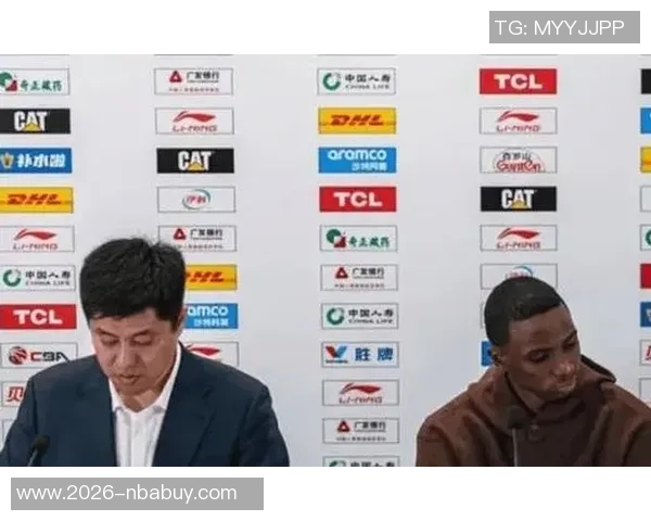 拼尽全力逆转胜利迪亚洛末节发力全场贡献23分10板7助助队取胜