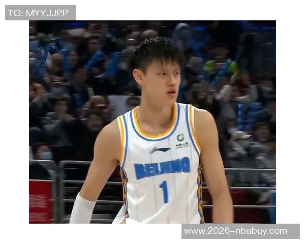 曾凡博半场替补表现抢眼3分6秒内完成1次抢断与2次犯规